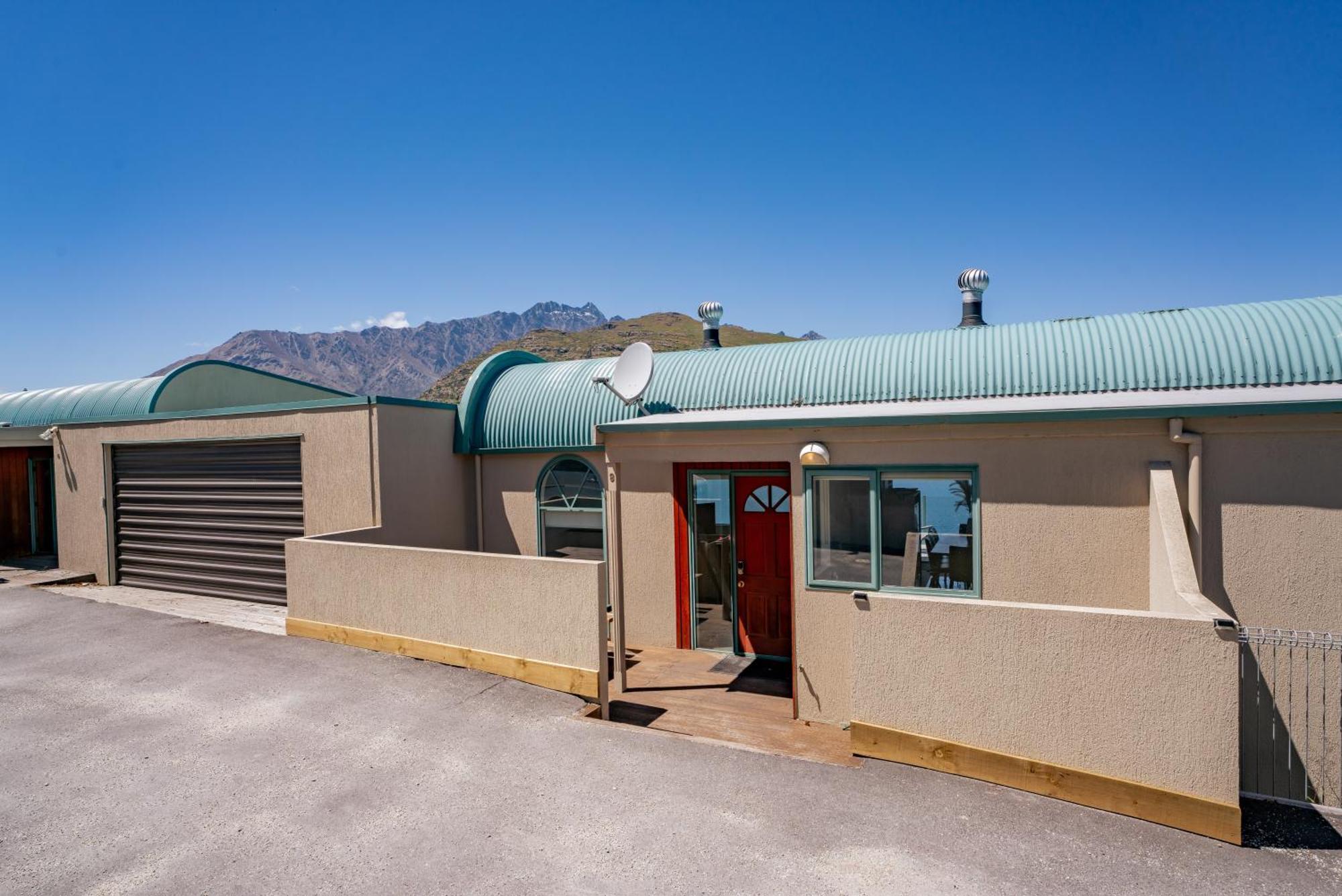 Lakefront Living At Remarkables Retreat - Eight Queenstown Kültér fotó