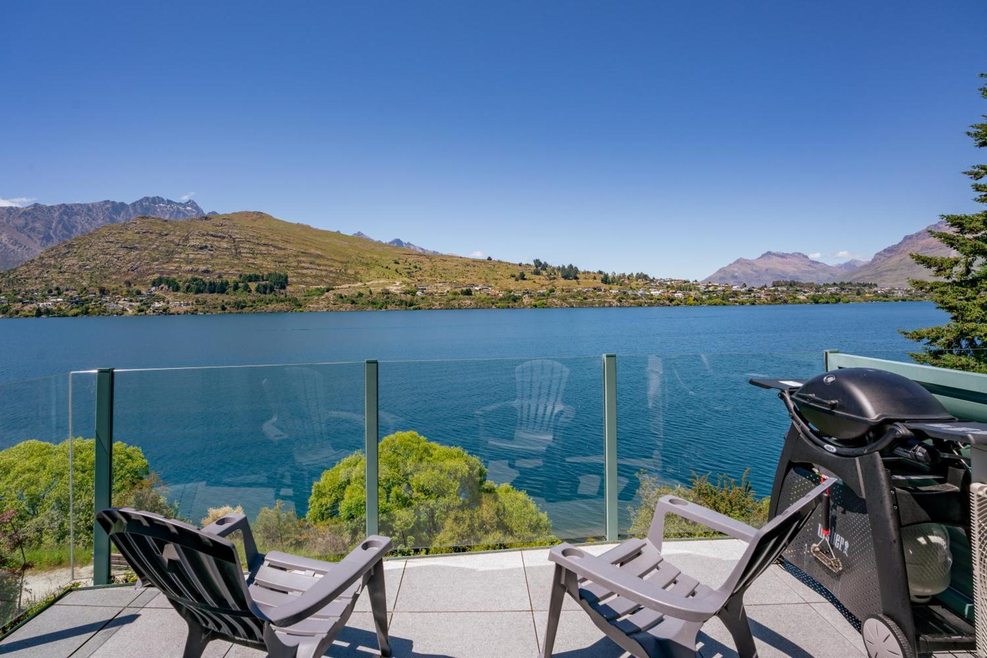 Lakefront Living At Remarkables Retreat - Eight Queenstown Kültér fotó