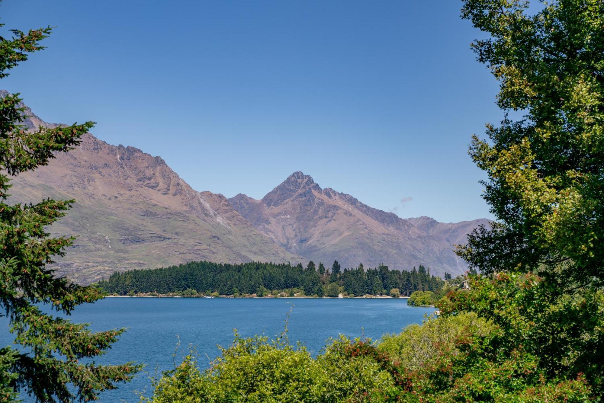 Lakefront Living At Remarkables Retreat - Eight Queenstown Kültér fotó