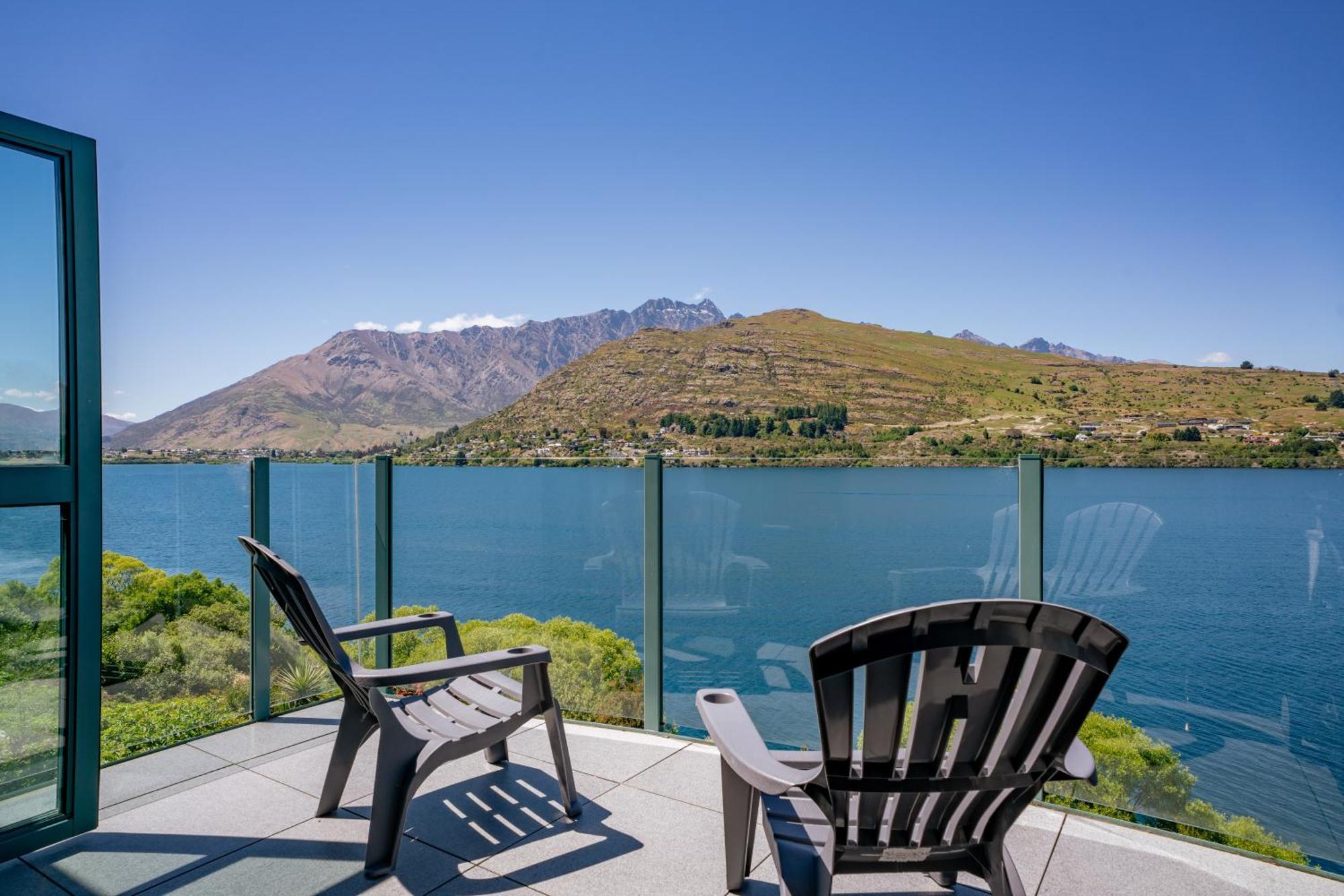Lakefront Living At Remarkables Retreat - Eight Queenstown Kültér fotó
